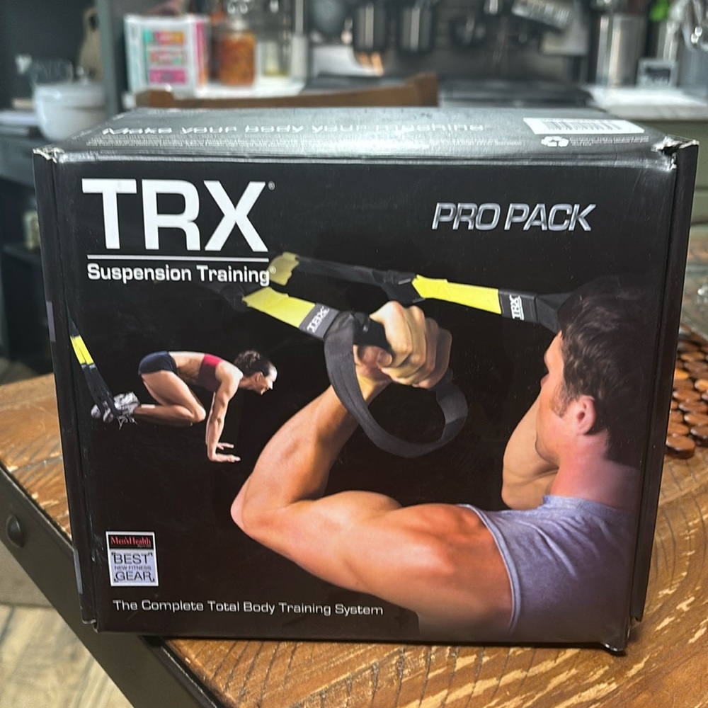 TRX PRO Suspension Training Kit like new, used briefly